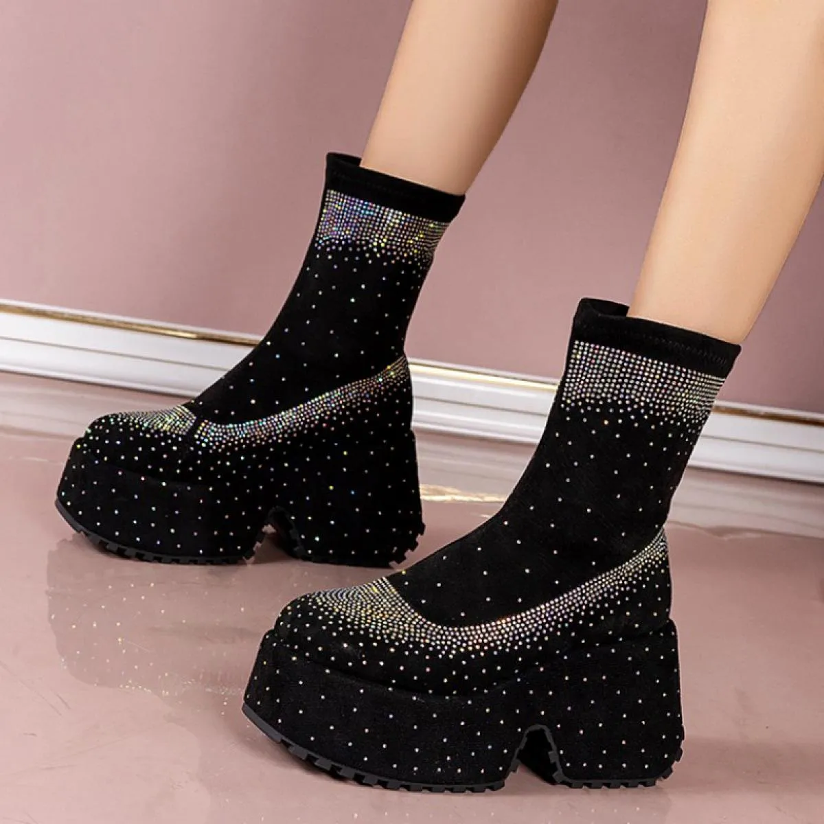 2023 nuovi stivali Chelsea di cristallo inverno zeppe di marca piattaforma scarpe da donna tacchi alti stivaletti moda grosso po
