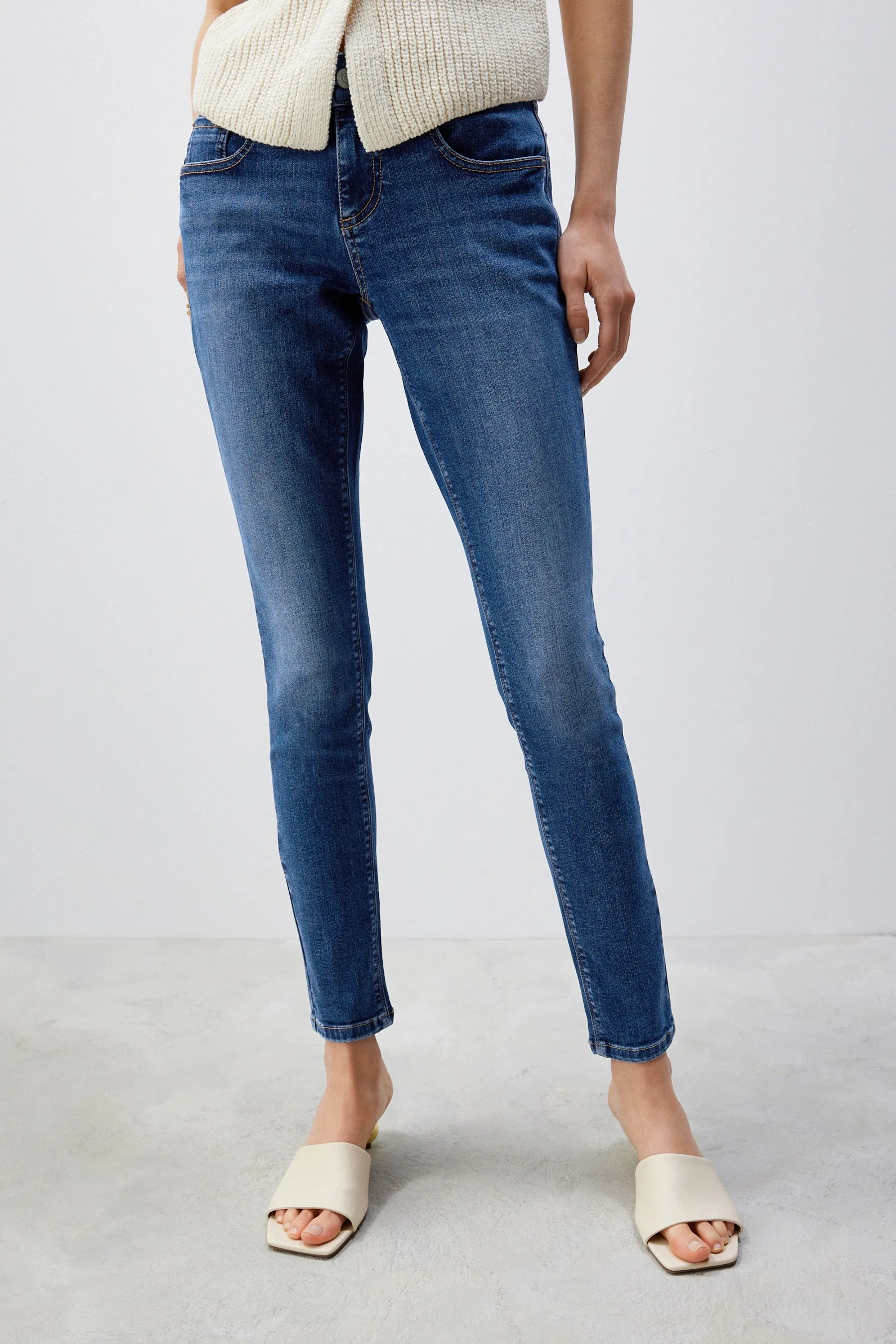 Jeans skinny basso    