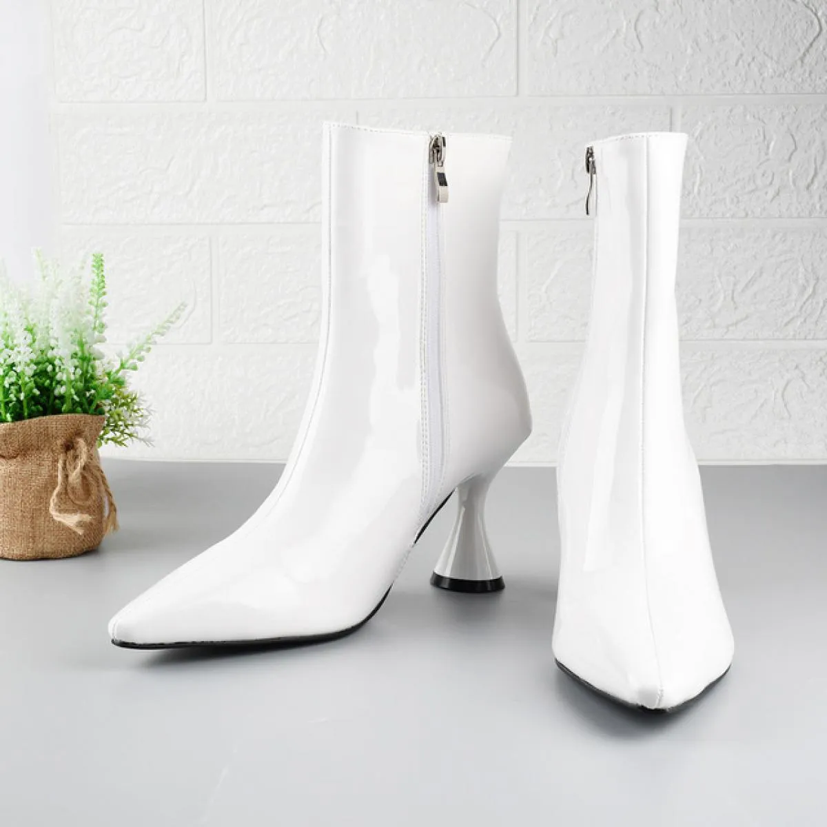 Stivaletti europei per donna Moda scarpe a punta Pu scarpe donna color caramella stivaletti medi solidi tacchi sottili donne tac
